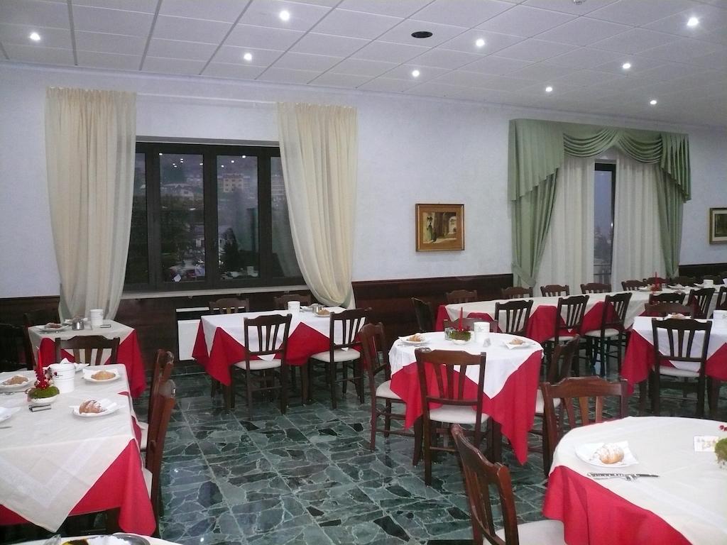 Albergo Belvedere Scanno Kültér fotó